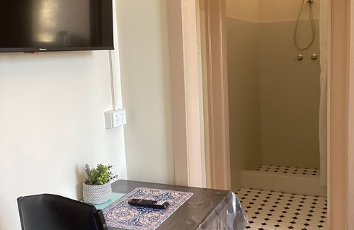 Bega Hotel | Exceptional Stay at Grand Hotel Bega with Family-Friendly Amenities