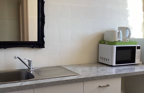 Bega Hotel | Exceptional Stay at Grand Hotel Bega with Family-Friendly Amenities