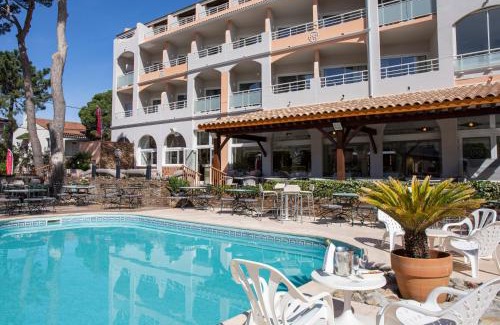 Argeles Plage Hotel | Experience Grand Hôtel Du Lido: Oceanfront Oasis Awaits