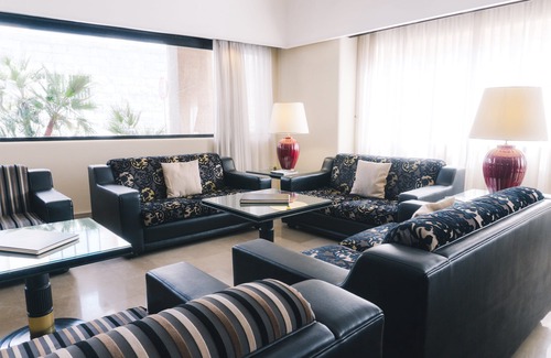 Reggio Calabria Hotel | Relax at the Grand Hotel Excelsior: 4-Star Comfort & Spa