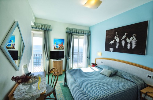 Gaeta Hotel | Discover Grand Hotel Il Ninfeo: A 4-Star Family Retreat