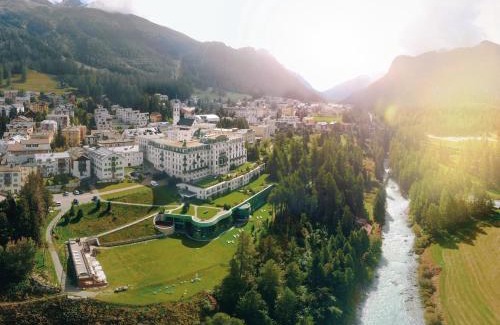 Pontresina Hotel | Experience Oceanfront Elegance at Grand Hotel Kronenhof