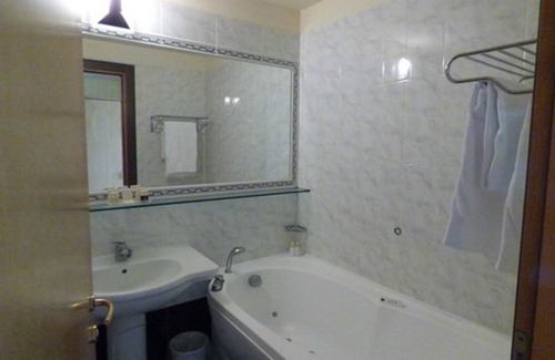 Menaggio Hotel | Elegant Grand Hotel Menaggio: Pool, Spa & High Ratings