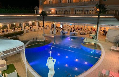 Atena Lucana Hotel | Relax at Grand Hotel Osman & Spa with Oceanfront Views