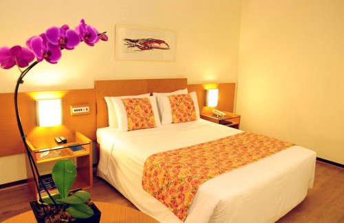 Centro Hotel | Discover Grand Hotel Royal Sorocaba with Family-Friendly Amenities