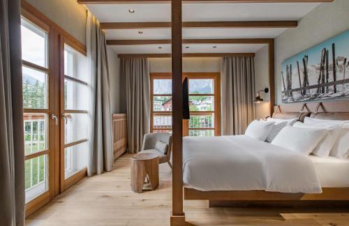 Cortina d'Ampezzo Hotel | Elegance Awaits at Grand Hotel Savoia Cortina d'Ampezzo
