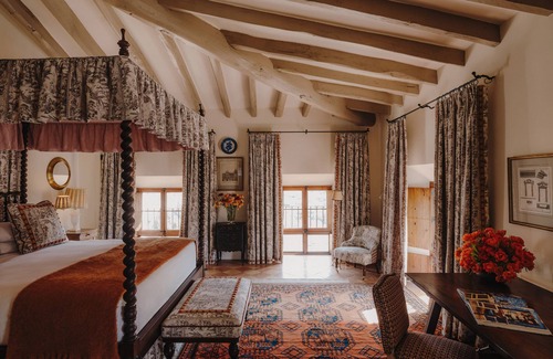 Puigpunyent Hotel | Indulge in Luxury at Grand Hotel Son Net - Rated 10/10