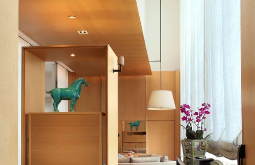Jinjiang Hotel | Elegant Grand Hyatt Chengdu: 4-Star Oasis with Pool & Spa