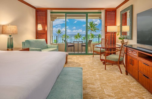 Poipu Hotel | Indulge at Grand Hyatt Kauai Resort and Spa - 4-Star Oasis