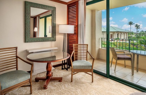 Poipu Hotel | Indulge at Grand Hyatt Kauai Resort and Spa - 4-Star Oasis