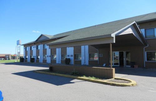 Fargo Hotel | Budget-Friendly Grand Inn Fargo: Pet & Child-Friendly Stay