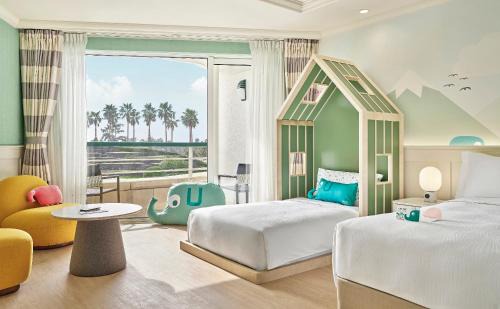 Jungmun Hotel | Indulge at Grand Josun Jeju: Oceanfront Pool & Spa Retreat