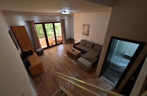 Staro Nagorichane Hotel | Budget-Friendly Grand Kokino: Child-Friendly Retreat