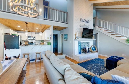Cook Springs House | Grand Lake Escape: Tranquil Retreat with Pool & Spa