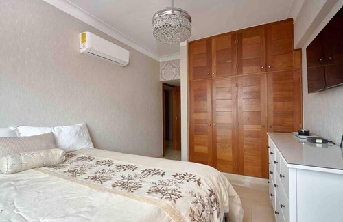 Renacimiento Apartment | Indulge in the Grand Luxury Penthouse with Hot Tub & Terrace