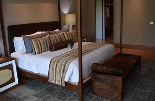 Villa Juarez Resort | Experience Grand Luxxe Two Bedroom Residence Loft Getaway