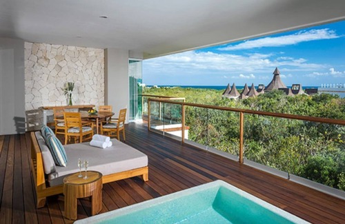 Villa Juarez House | Indulgent Grand Luxxe Two Bedroom Spa Suite for Families