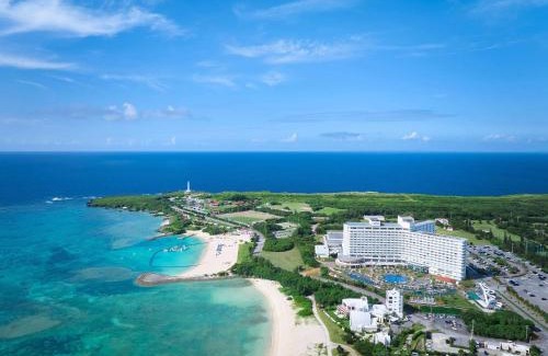 Yomitan Hotel | Experience Grand Mercure Okinawa Cape Zanpa Resort Bliss