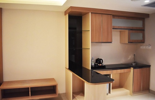Tasikmalaya Hotel | Discover Grand Metro Hotel Tasikmalaya with Pool & Dining