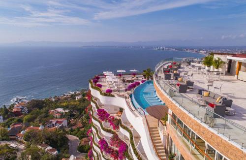 Conchas Chinas Resort | Experience Grand Miramar: Oceanfront Suites & Spa Retreat