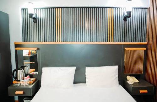 Bakırkoy Apartment | Budget-Friendly Escape at Grand Onur Hotel with Spa & Hot Tub