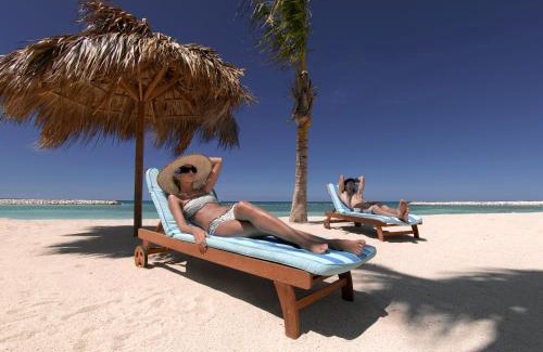 Lucea Resort | Discover Grand Palladium Lady Hamilton Resort & Spa Getaway