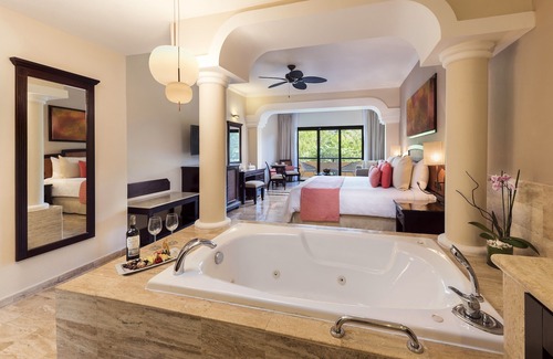 Tankah Resort | Relax at Grand Palladium White Sand Resort & Spa
