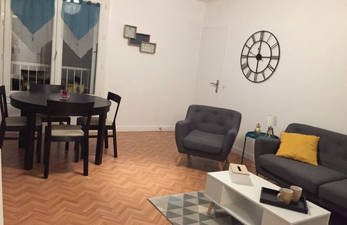 Chateauroux Apartment | Grand Parc Apartment: Family-Friendly Retreat with 2 Bedrooms