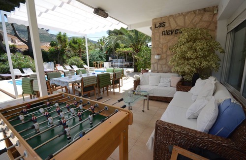 El Albir Villa | Perfect for Events: Family Gatherings with Ocean Views
