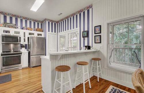 Isle of Palms House | Grand Pavilion 83: Family Retreat with Pool & Hot Tub Access