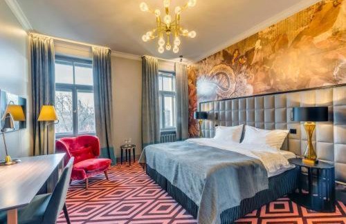 Centrs Hotel | Elegant Grand Poet Hotel and SPA by Semarah - Pet Friendly
