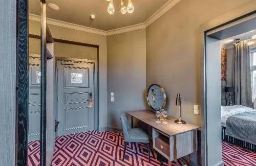 Centrs Hotel | Elegant Grand Poet Hotel and SPA by Semarah - Pet Friendly