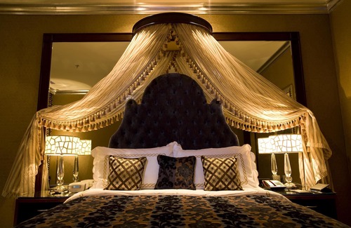 Al Sadd Hotel | Grand Regency Doha: Poolside Relaxation & Spa Bliss