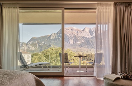 Bad Ragaz Hotel | Indulge at Grand Resort Bad Ragaz: Spa, Pool & More