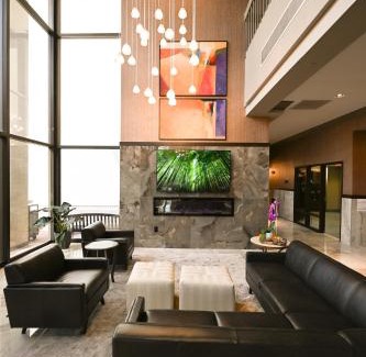 Mount Laurel Hotel | Beautiful Grand Resort Hotel in Mt Laurel, Philadelphia