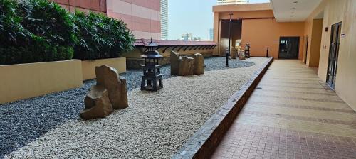 Ermita Bed & Breakfast | Affordable Comfort at Grand Riviera Suites with Pool Access