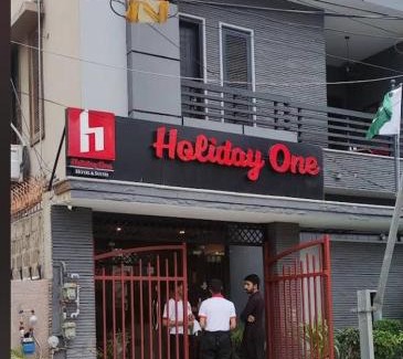 Gulshan-e-Iqbal House | Grand Rose In Gulshan