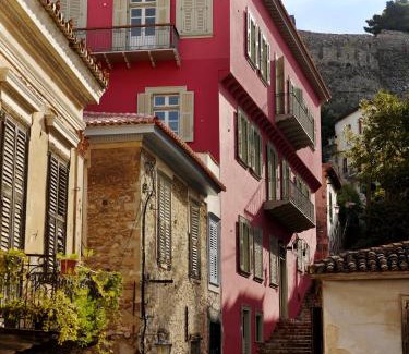 Nafplio Hotel | Charming Grand Sarai Nafplio: 4-Star with Breakfast & Family Fun