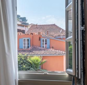 Nafplio Hotel | Charming Grand Sarai Nafplio: 4-Star with Breakfast & Family Fun