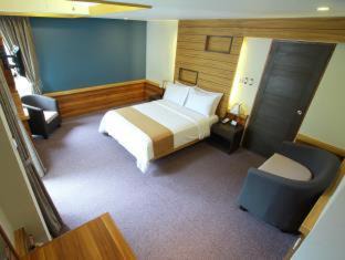 Baguio Hotel | Relax at Grand Sierra Pines Baguio - Pet Friendly Retreat