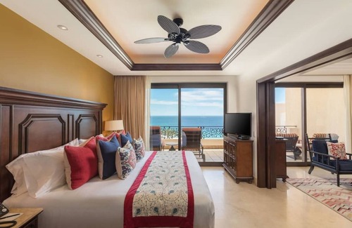 Marina Hotel | Discover Grand Solmar Lands End Resort with Family-Friendly Fun