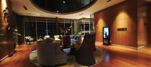 Jakarta Apartment | Grand & Spacious - 2BR & 3BR Family Retreat!