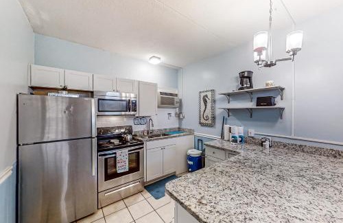 Crescent Beach Apartment | Top-Rated Family Getaway at Grand Strand Resorts III