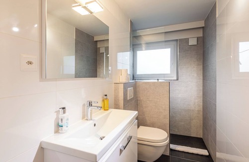 Zermatt Apartment | Grand studio 2 pièces, proche de la gare.