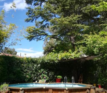 Saint-Eloi Apartment | Relaxing Grand Studio with Pool and Oceanfront Views