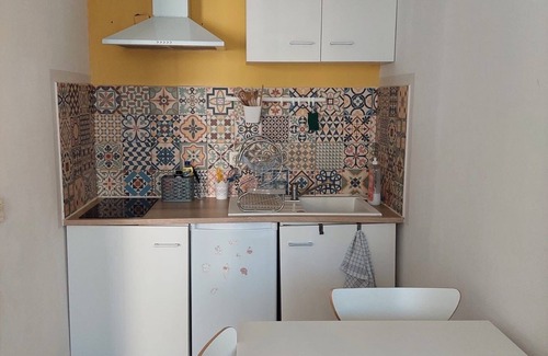 Saint-Pierre Apartment | Relaxing Grand Studio near La Timone with Spa & Hot Tub