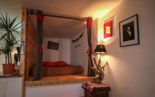 Guillestre Apartment | Cozy Grand Studio in Historic Center - Rated 9/10 by Guests