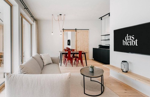Schladming Apartment | Grand Suite with Spa & Kitchen - Perfect for Families