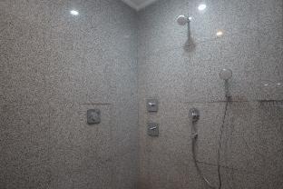 Soreang Hotel | Relax at Grand Sunshine Resort & Convention: Family-Friendly Fun