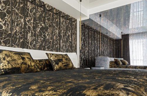 Klaipeda Apartment | Indulge in the Grand Supreme Jacuzzi Apartment Experience